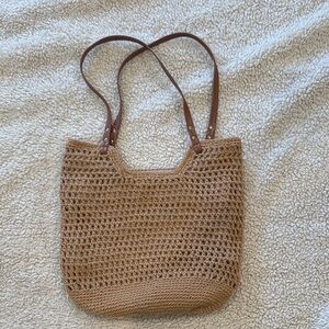 Elegant Tan Woven Tote Bag